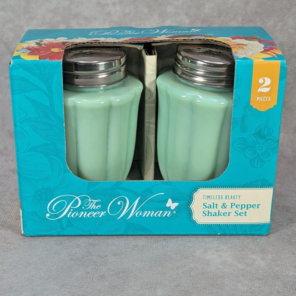 The Pioneer Woman Timeless Beauty Jade Green Glass Salt & Pepper Shaker Set NIB